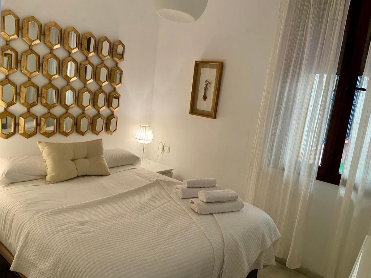 Triana Apartment Sevilla Buitenkant foto