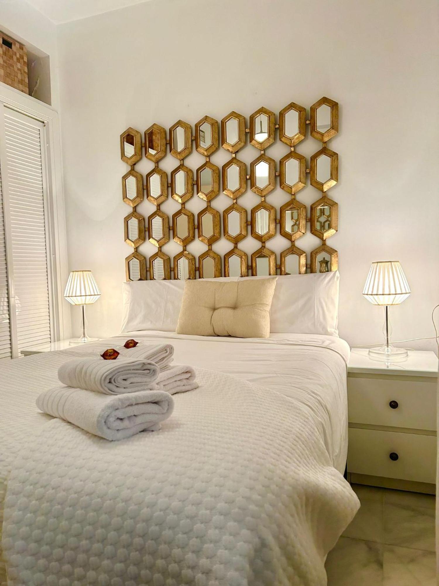 Triana Apartment Sevilla Buitenkant foto